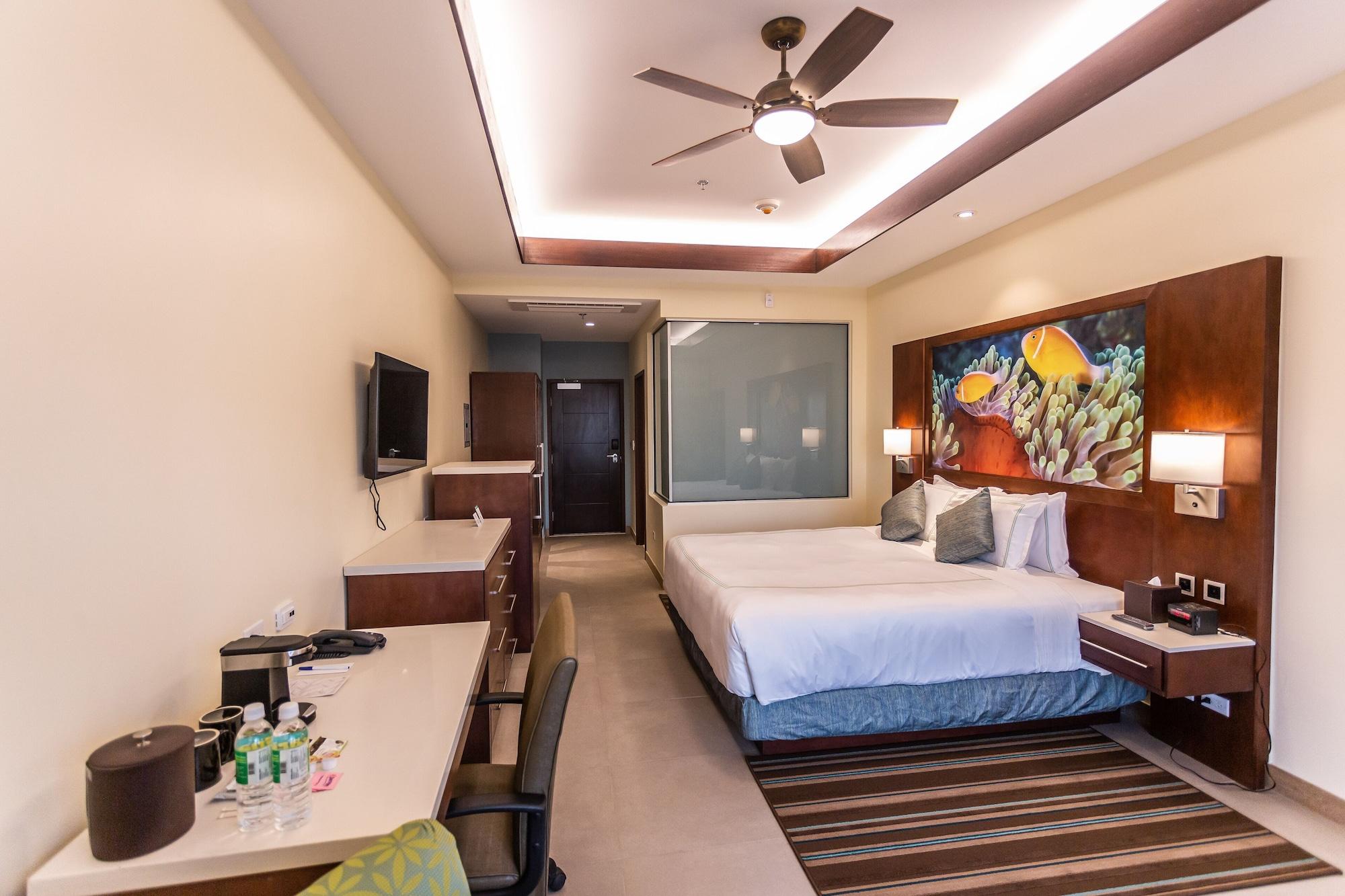 Surfrider Resort Hotel Saipan Exterior photo