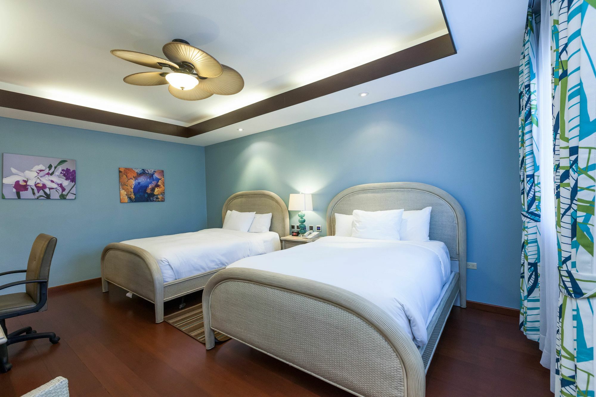Surfrider Resort Hotel Saipan Exterior photo
